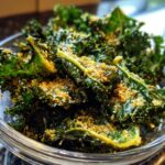 Garlic and Parmesan Kale Chips