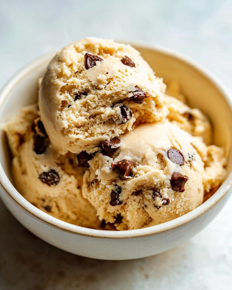 Protein Greek Yogurt Cookie Dough (Low Carb) - detail 1